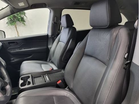 Used 2024 Honda Odyssey EX-L image 13