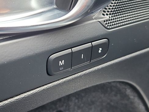 New 2026 Volvo XC40 B5 Plus w/ Protection Package Premier image 10