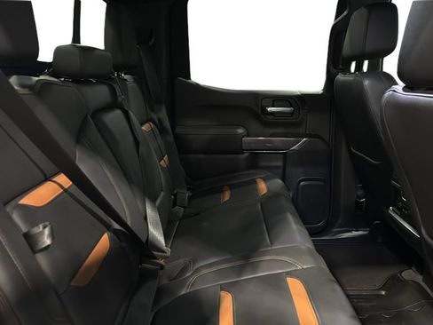 Used 2021 GMC Sierra 1500 AT4 w/ AT4 Premium Package AWD/4WD image 13