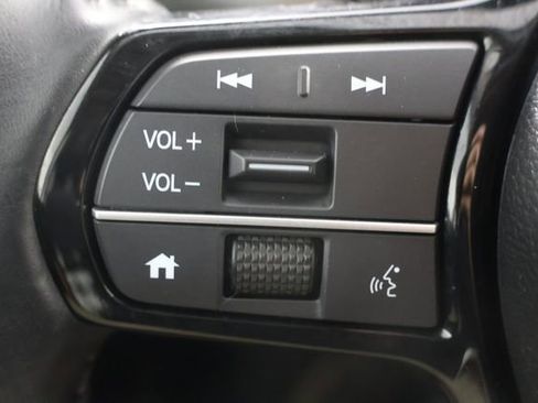 Used 2024 Honda CR-V EX-L image 11
