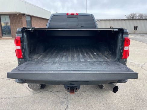 Used 2018 GMC Sierra 2500 Denali w/ Duramax Plus Package image 5