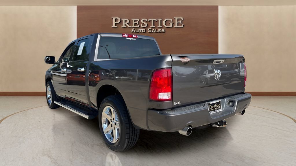 Used 2018 RAM 1500 Express RWD image 29