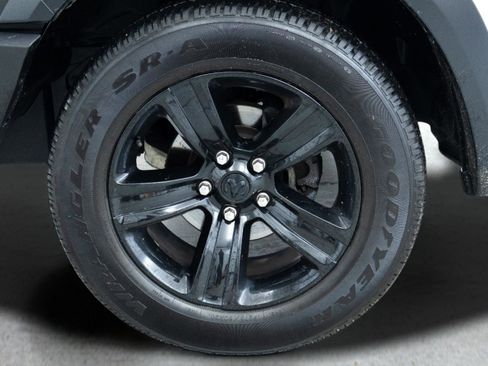 Used 2024 RAM 1500 Classic Warlock RWD image 7