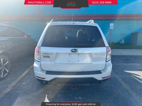 Used 2012 Subaru Forester 2.5X Premium w/ All-Weather Pkg image 6