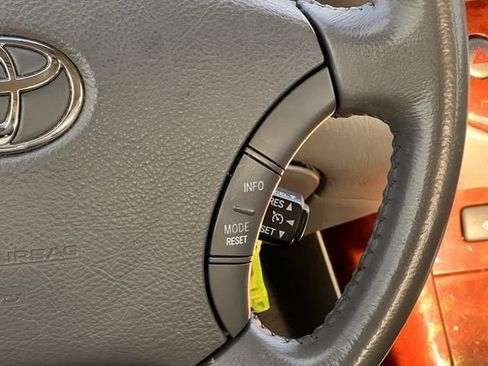 Used 2005 Toyota Camry LE image 13