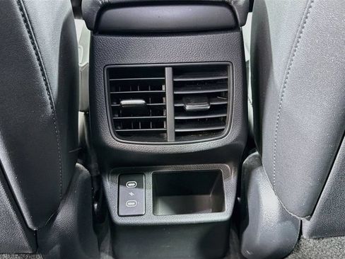 Used 2024 Kia Seltos S AWD/4WD image 26