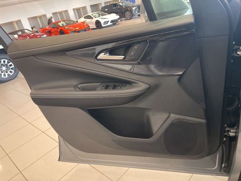 New 2025 Chevrolet Blazer EV LT image 20