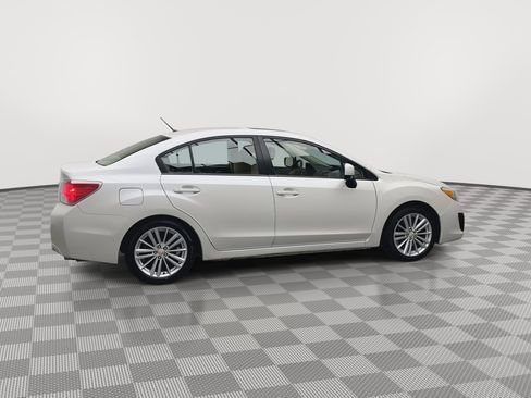Used 2014 Subaru Impreza 2.0i Premium image 31