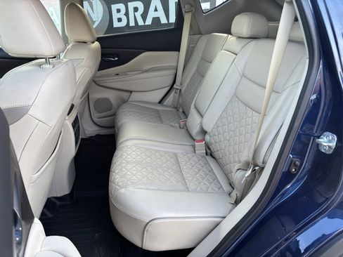 Used 2019 Nissan Murano Platinum w/ Cargo Package image 25