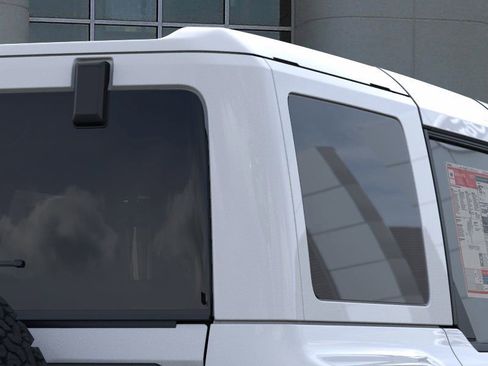 New 2025 Ford Bronco Raptor image 25