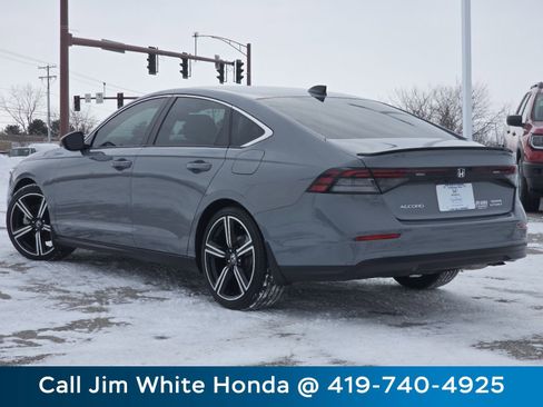 Certified 2023 Honda Accord Sport image 14