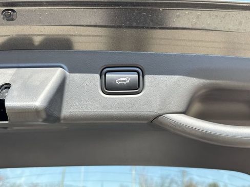 New 2025 Kia Niro Wind w/ Wind Preserve Package FWD image 34