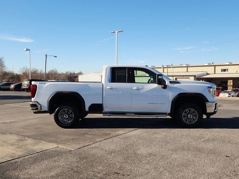 Used 2022 GMC Sierra 2500 SLE w/ SLE Convenience Package image 8