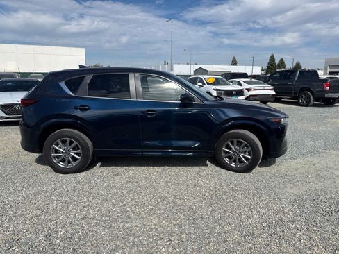 Used 2025 MAZDA CX-5 AWD 2.5 S w/ Preferred Package image 4