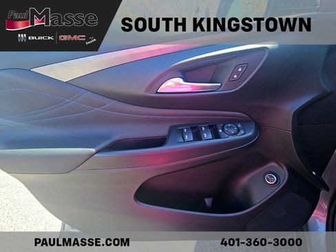 Certified 2024 Buick Envista Sport Touring w/ Convenience I Package FWD image 9