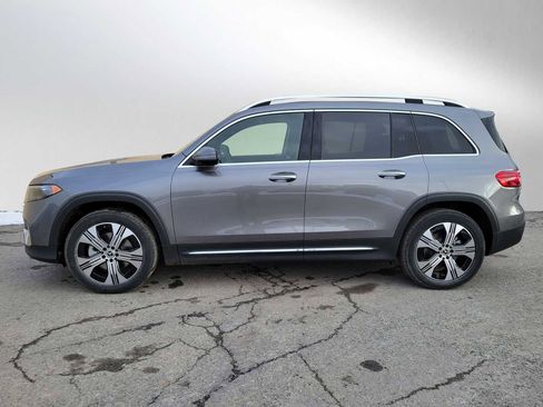 Used 2025 Mercedes-Benz EQB 350 4MATIC SUV image 4
