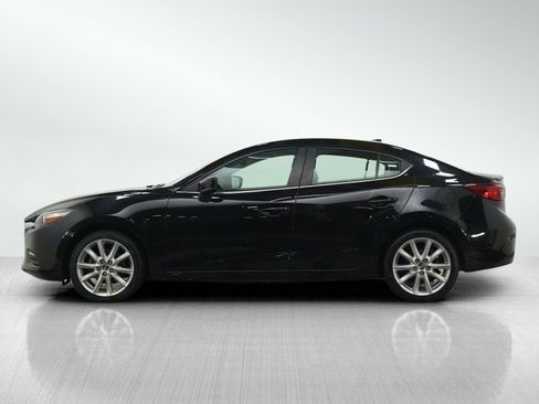 Used 2017 MAZDA MAZDA3 Touring w/ Popular Equipment Package FWD image 2