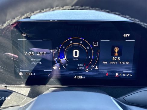 Used 2025 Chevrolet Traverse LT w/ Sun and Wheel Package image 23