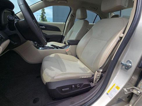 Used 2015 Chevrolet Malibu LT w/ Power Convenience Package FWD image 17