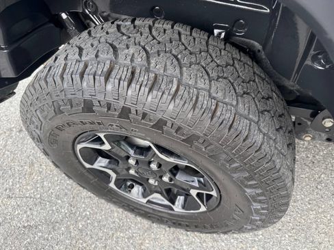 Used 2022 Jeep Wrangler Unlimited Rubicon 4xe w/ Cold Weather Group AWD/4WD image 27