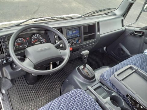 New 2025 Chevrolet Low Cab Forward 5500XG image 7