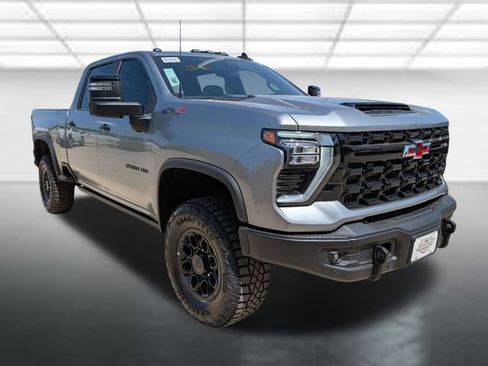 New 2026 Chevrolet Silverado 2500 ZR2 w/ ZR2 Bison Edition AWD/4WD image 1