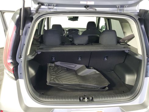 Used 2023 Kia Soul EX image 32