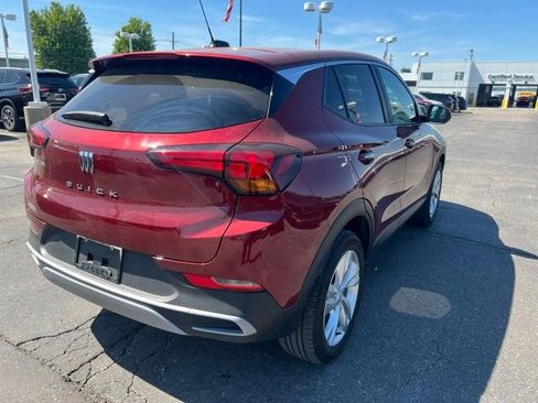 Used 2024 Buick Encore GX Preferred w/ Comfort Package FWD image 4