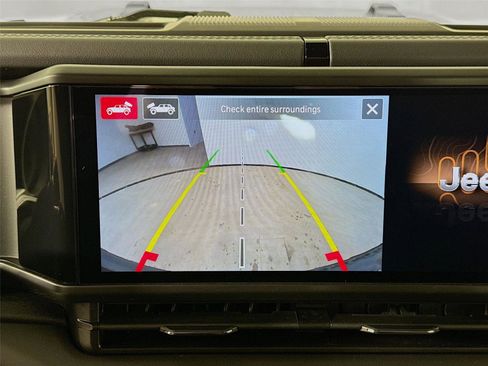 New 2025 Jeep Wrangler Unlimited Rubicon 392 image 17