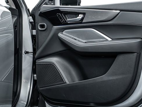 New 2026 Acura MDX SH-AWD w/ Advance Package image 10