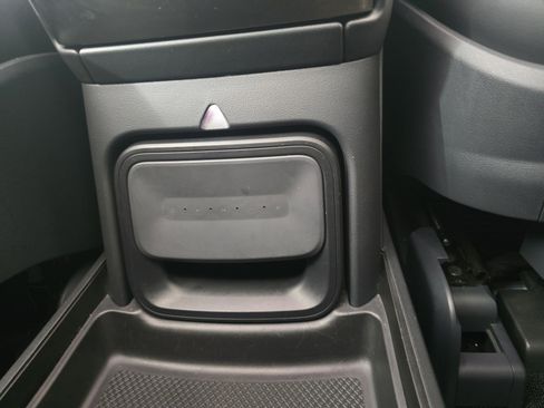 Used 2022 Rivian R1T Launch Edition AWD/4WD image 31