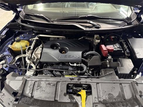 Used 2021 Nissan Rogue SL image 17