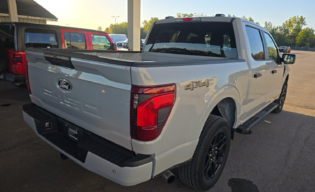 Used 2024 Ford F150 STX AWD/4WD image 3