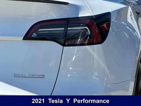 Used 2021 Tesla Model Y Performance AWD/4WD image 33