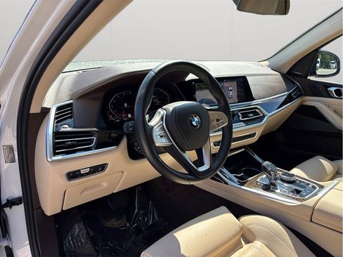 Used 2019 BMW X7 xDrive40i w/ Premium Package AWD/4WD image 6