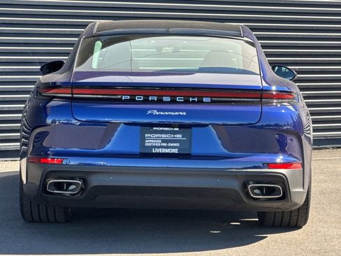 Certified 2025 Porsche Panamera RWD image 8