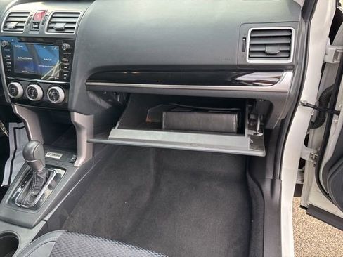 Used 2018 Subaru Forester 2.5i Premium w/ Popular Package #2A image 34