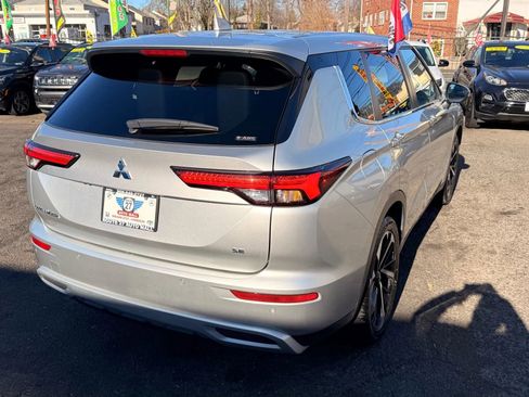 Used 2024 Mitsubishi Outlander Ralliart image 9