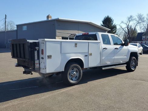 Used 2018 Chevrolet Silverado 2500 W/T w/ WT Fleet Convenience Package RWD image 3