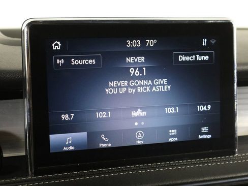 Used 2022 Lincoln Corsair FWD w/ Equipment Group 101A image 29