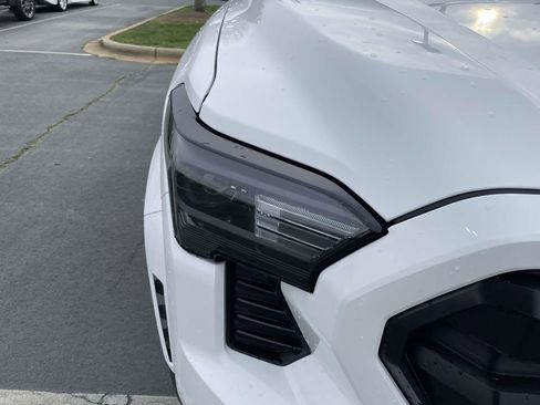 Used 2024 Toyota Tacoma SR5 image 17