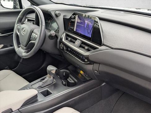 Used 2024 Lexus UX 250h FWD image 24