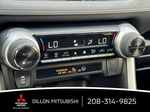 Used 2022 Toyota RAV4 LE AWD/4WD image 23