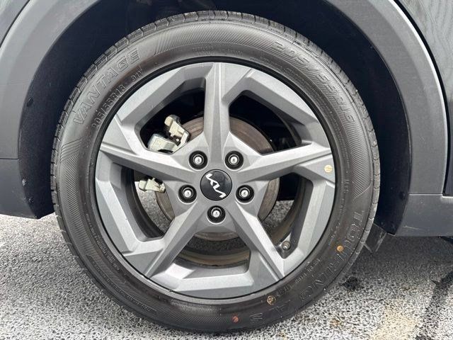 Used 2025 Kia K4 FWD image 48
