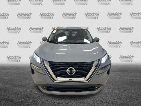 Used 2021 Nissan Rogue SL AWD/4WD image 3