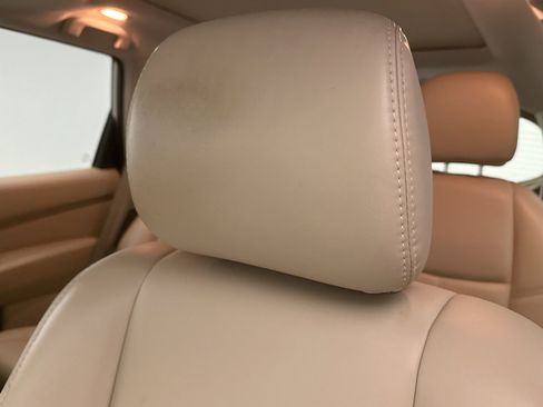 Used 2017 Nissan Pathfinder SL w/ SL Premium Package image 8