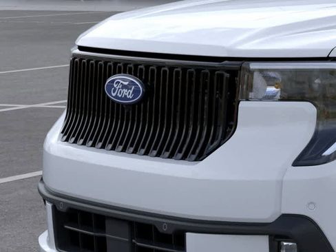 New 2026 Ford Maverick Lobo AWD/4WD image 18