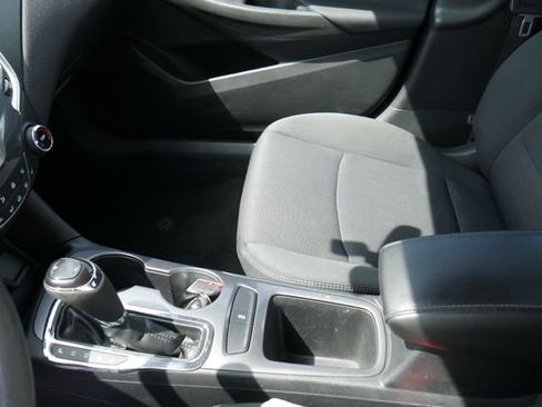 Used 2016 Chevrolet Cruze LT w/ Convenience Package FWD image 21