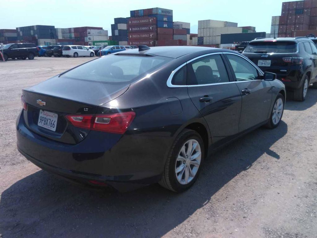 Used 2025 Chevrolet Malibu LT FWD image 7