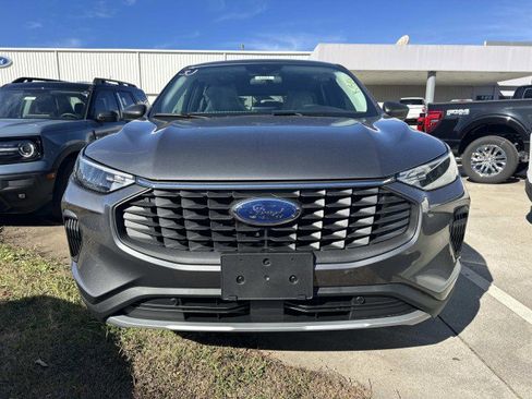 New 2026 Ford Escape Active image 2